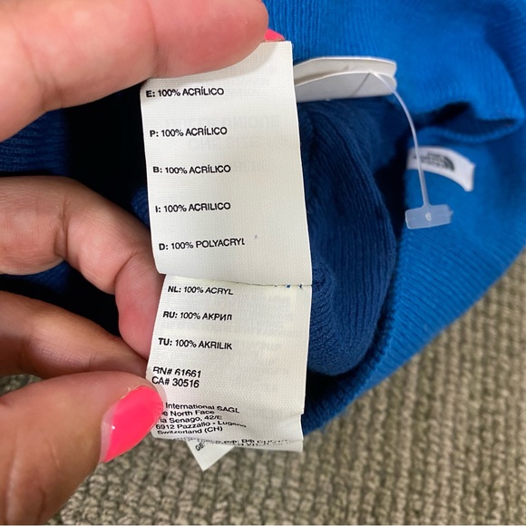 NEW North Face Infant Reversible Beanie & Mitten Set - Hero Blue - Picture 4 of 8